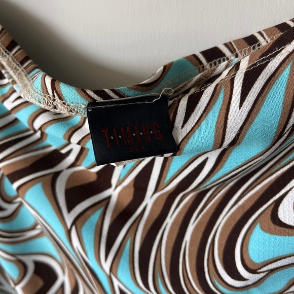 Timing Brown and Blue Skirt with Small Slits - Picture 3 of 3